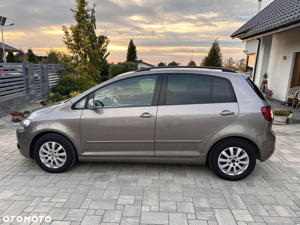 Volkswagen Golf Plus 1.6 TDI DPF DSG Team - 16