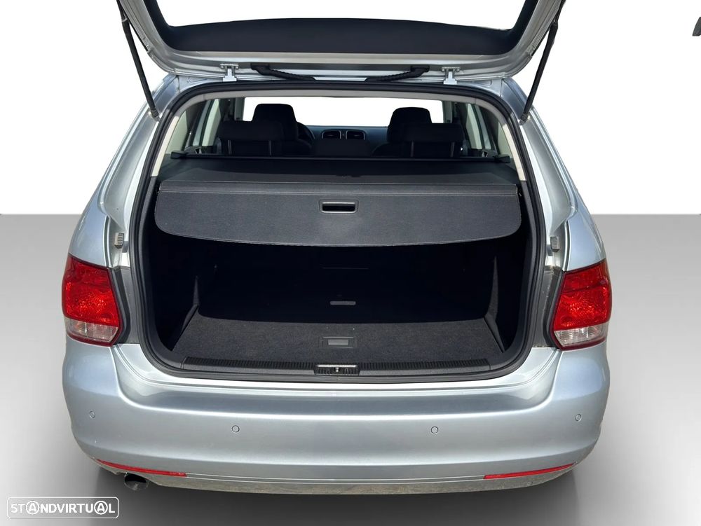 VW Golf Variant 1.6 TDi Trendline Pack - 16