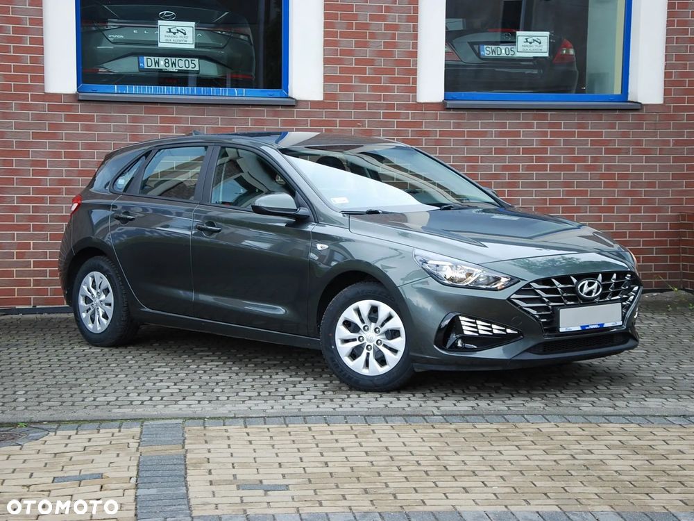 Hyundai i30 1.5 DPI Modern - 22