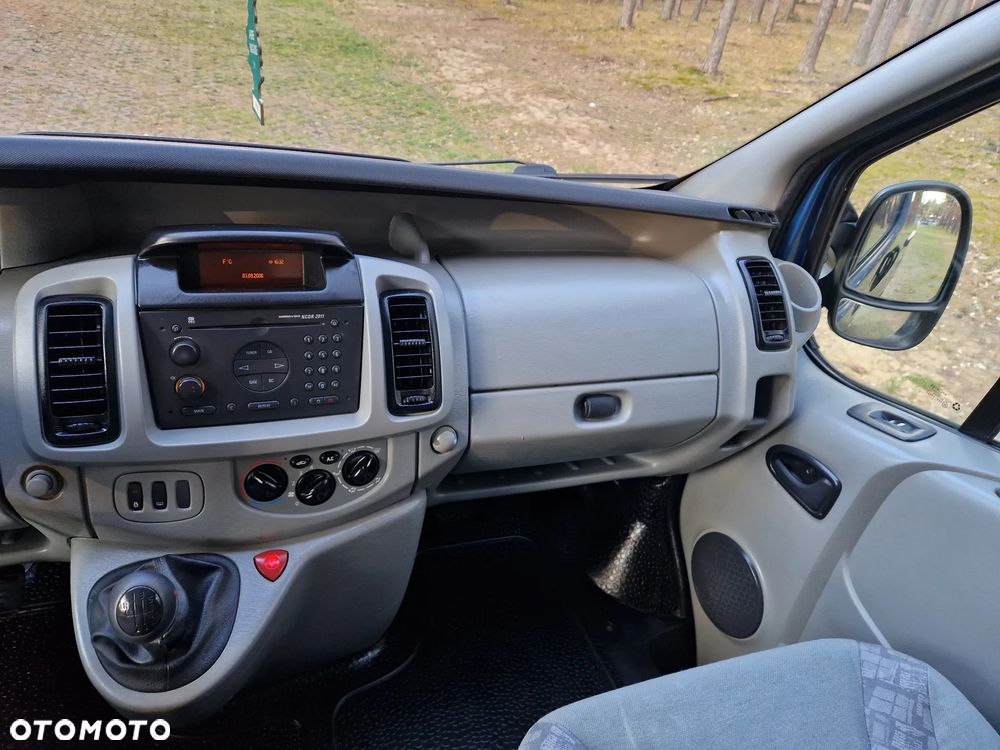 Opel VIVARO - 13