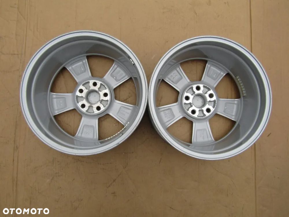 1x Felga 17 Toyota RAV4 RAV 4 Corolla Auris 6,5j 5x114,3 ET45 - 10