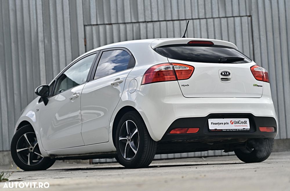 Kia Rio 1.1 CRDI Spirit - 5