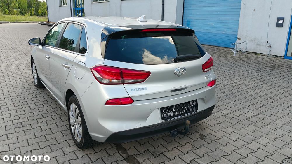 Hyundai i30 1.4 T-GDI DCT YES - 4