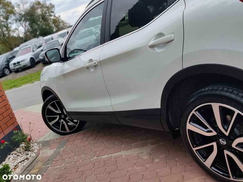Nissan Qashqai 1.6 DIG-T TEKNA+ - 9