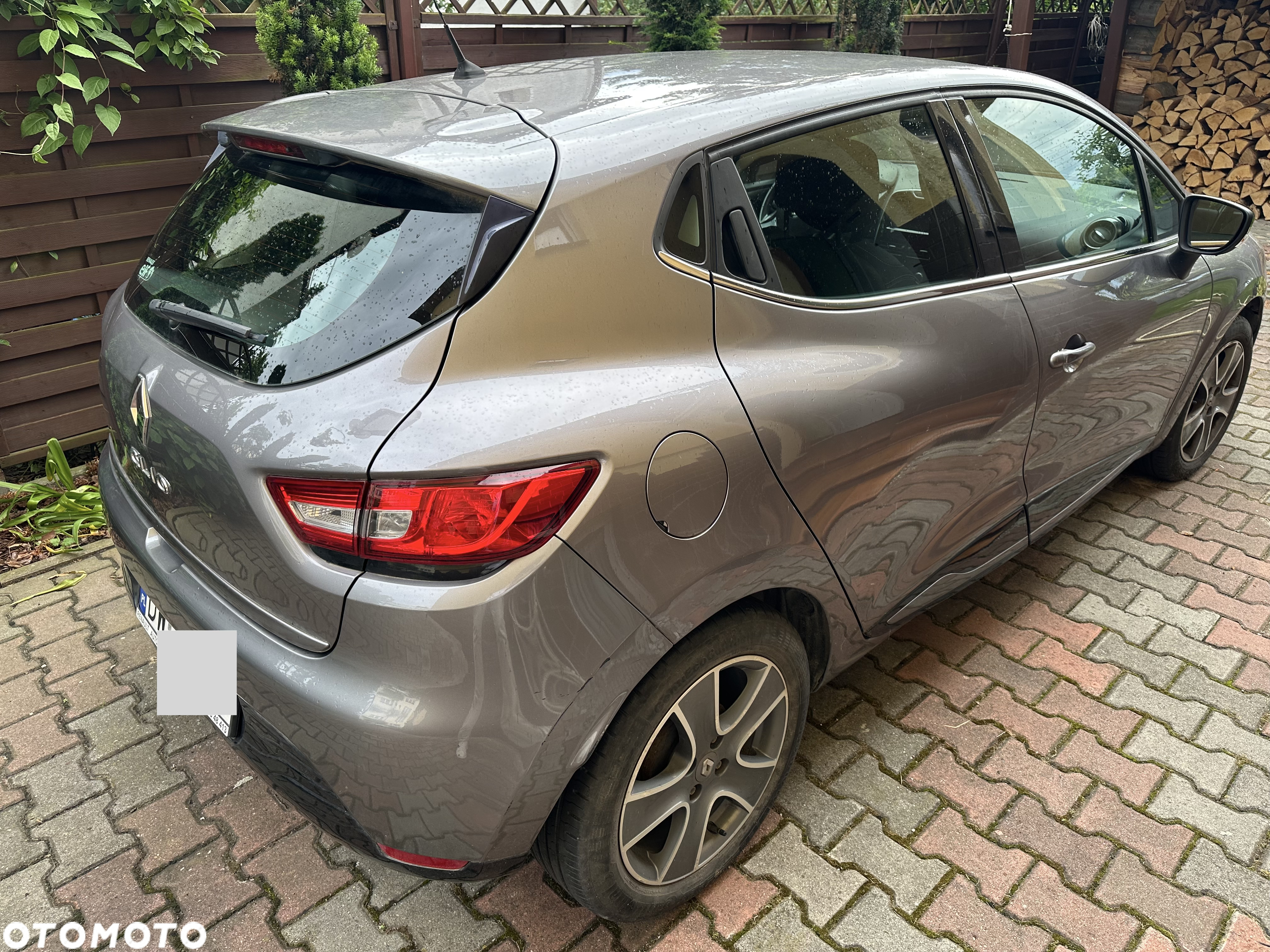 Renault Clio - 2