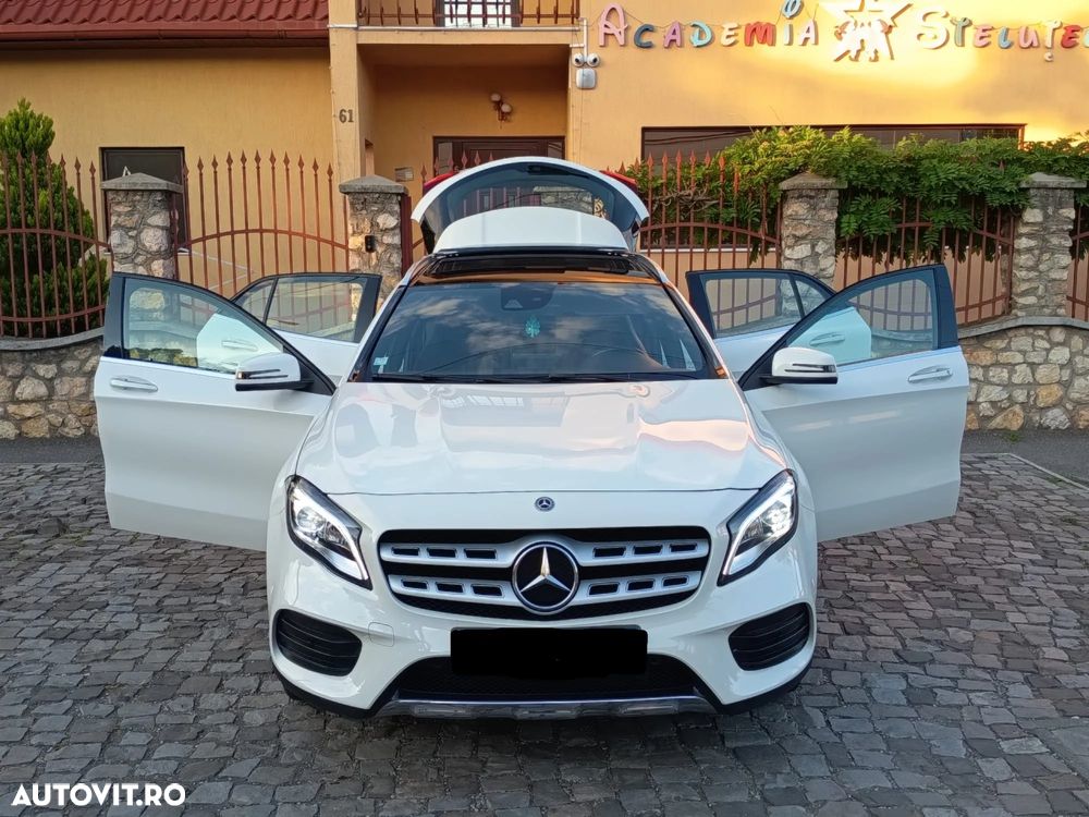 Mercedes-Benz GLA - 2