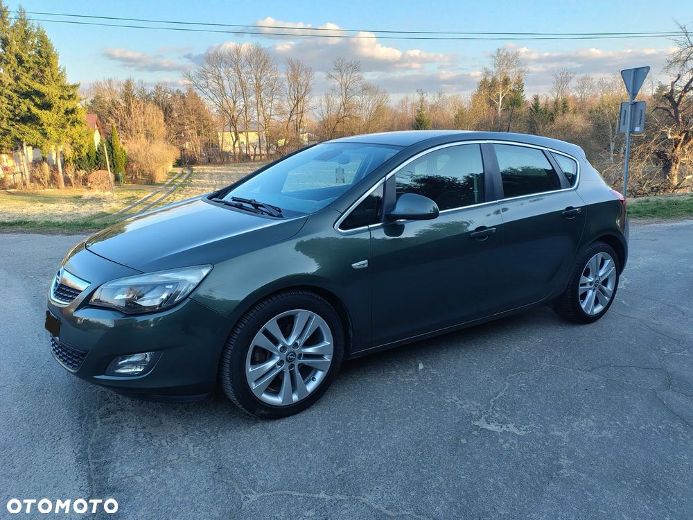 Opel Astra 1.6 Turbo Innovation - 3