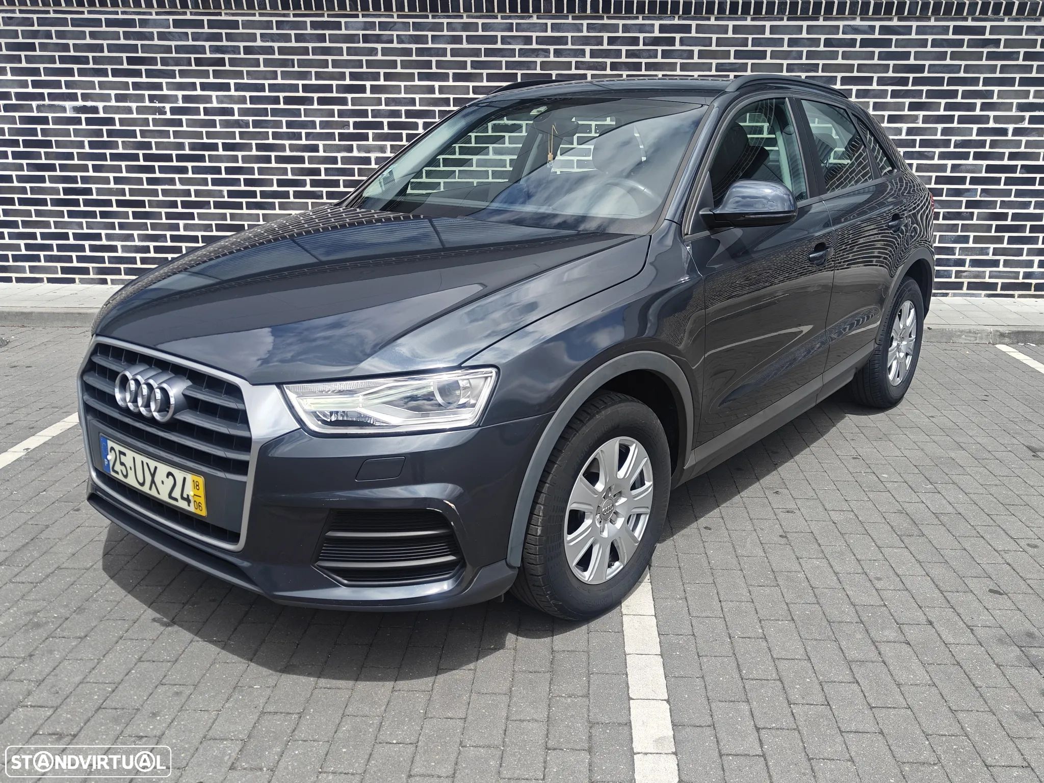 Audi Q3 2.0 TDI - 1