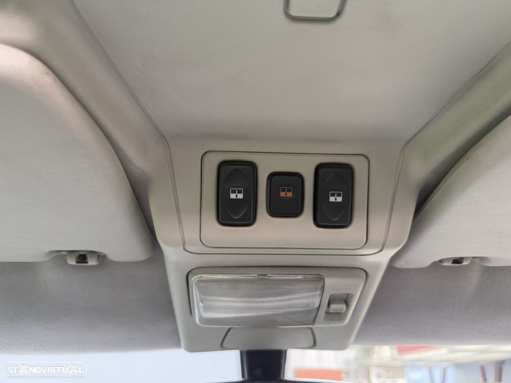 Land Rover Discovery - 45