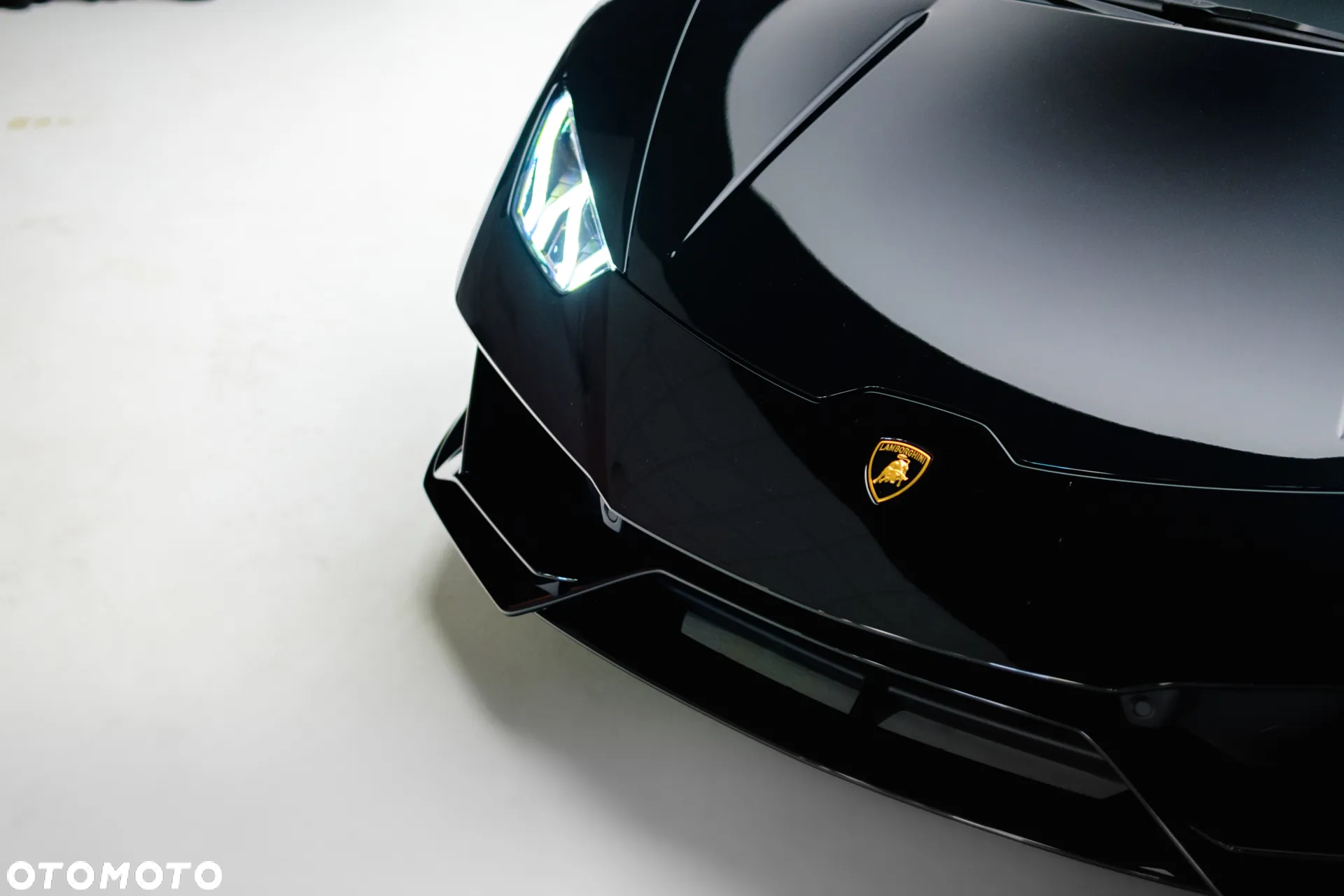 Lamborghini Huracan - 4