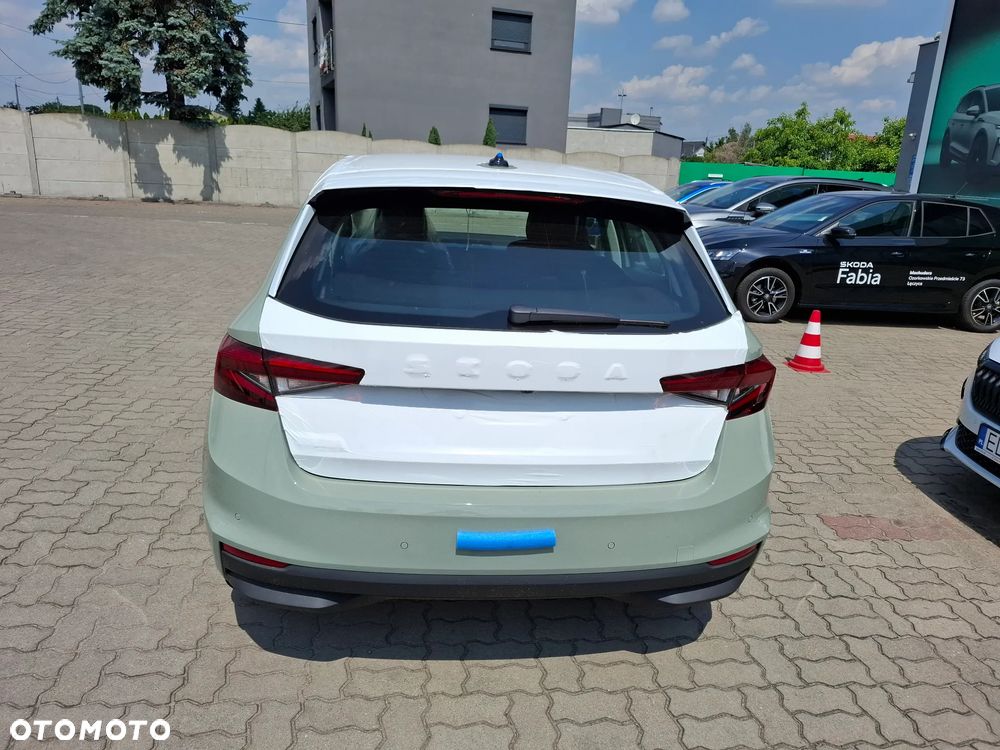 Skoda Fabia 1.0 TSI Drive - 10