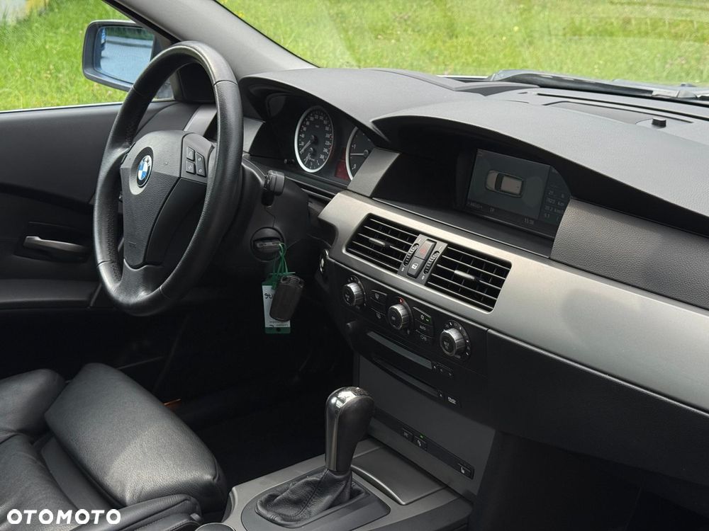 BMW Seria 5 530d - 30