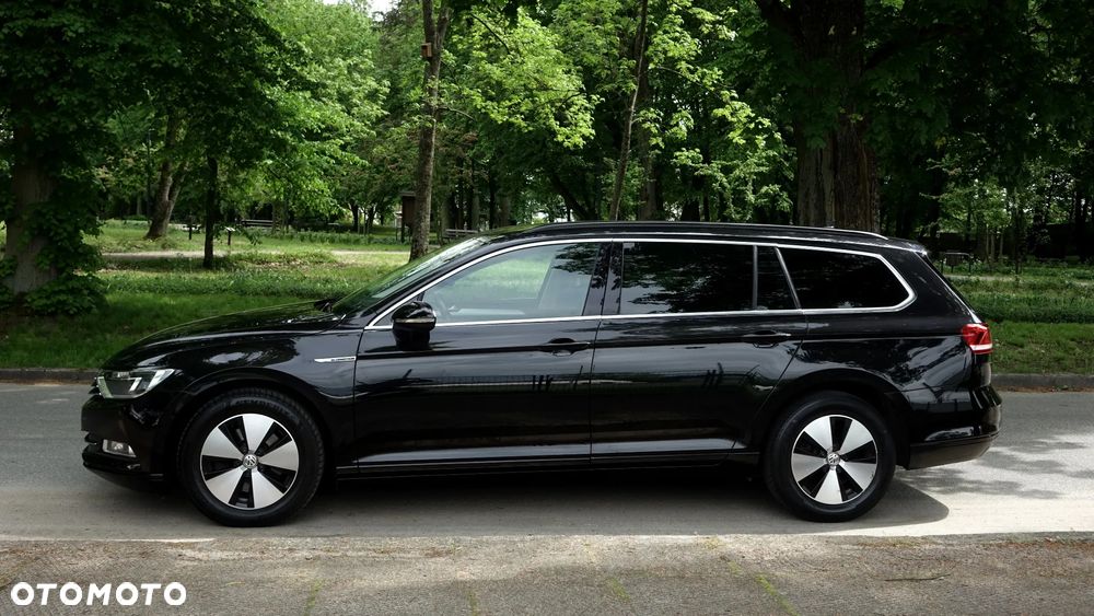 Volkswagen Passat 2.0 TDI (BlueMotion Technology) Comfortline - 26
