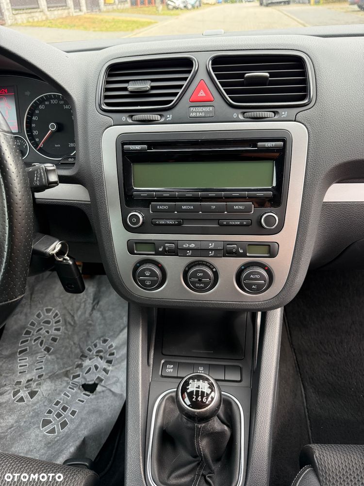 Volkswagen Scirocco 2.0 TDI Blue Motion Technologie Edition - 13