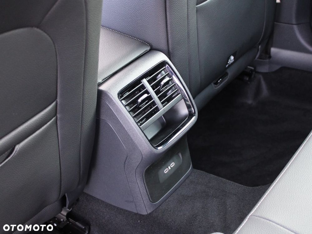 Skoda Octavia 1.5 TSI mHEV Sportline DSG - 10