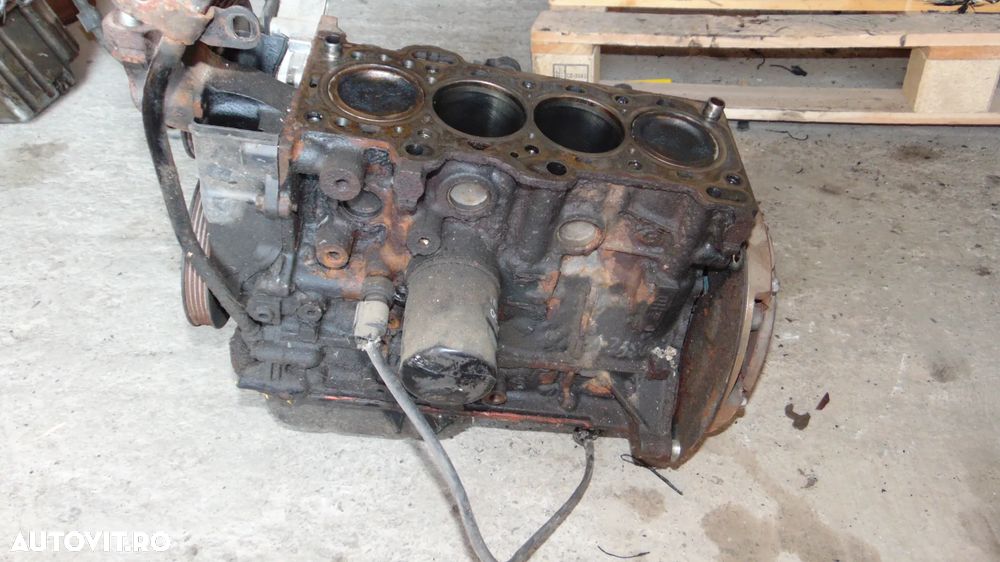 Bloc Motor ambielat VW T4, 2.4 tdi cod AAB an 1997 - 11