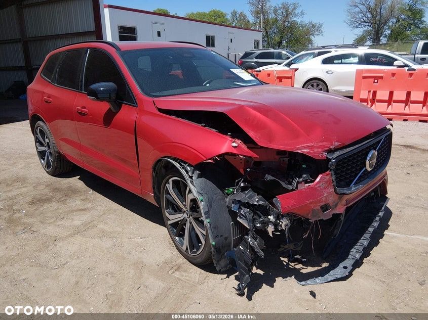 Volvo XC 60 T5 AWD R-Design - 2