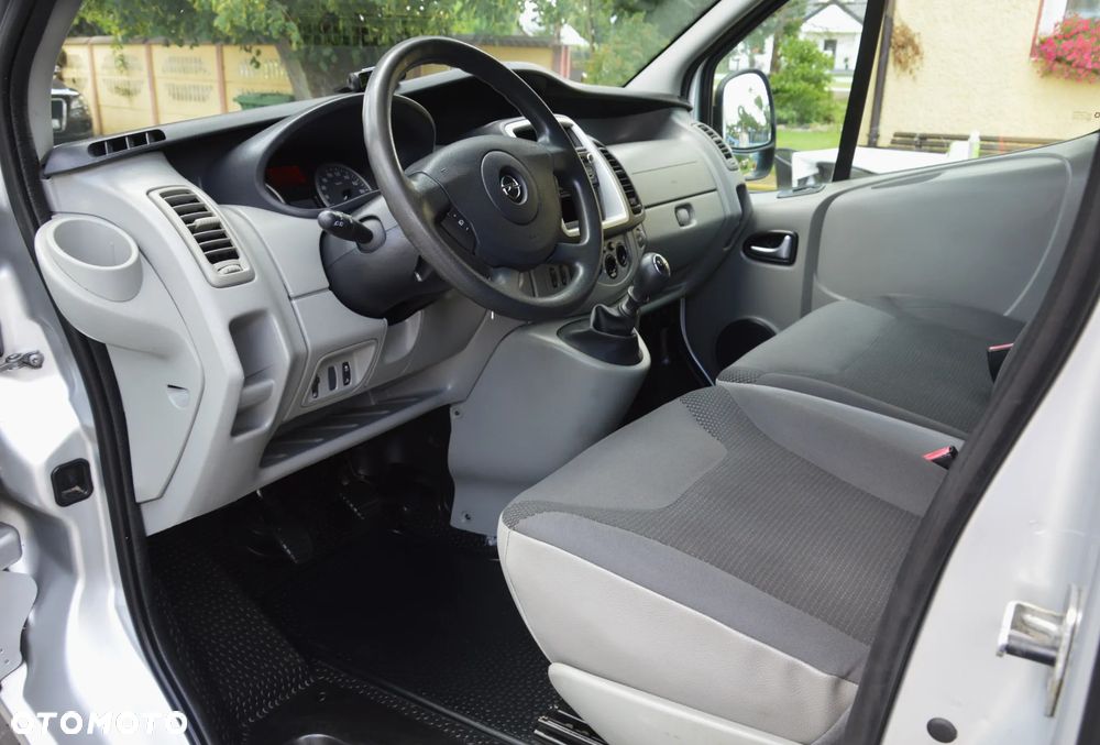 Opel Vivaro L2H1 - 17