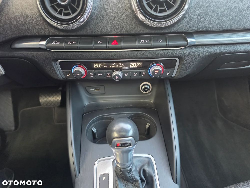 Audi A3 Sportback 2.0 TFSI quattro S tronic sport - 29