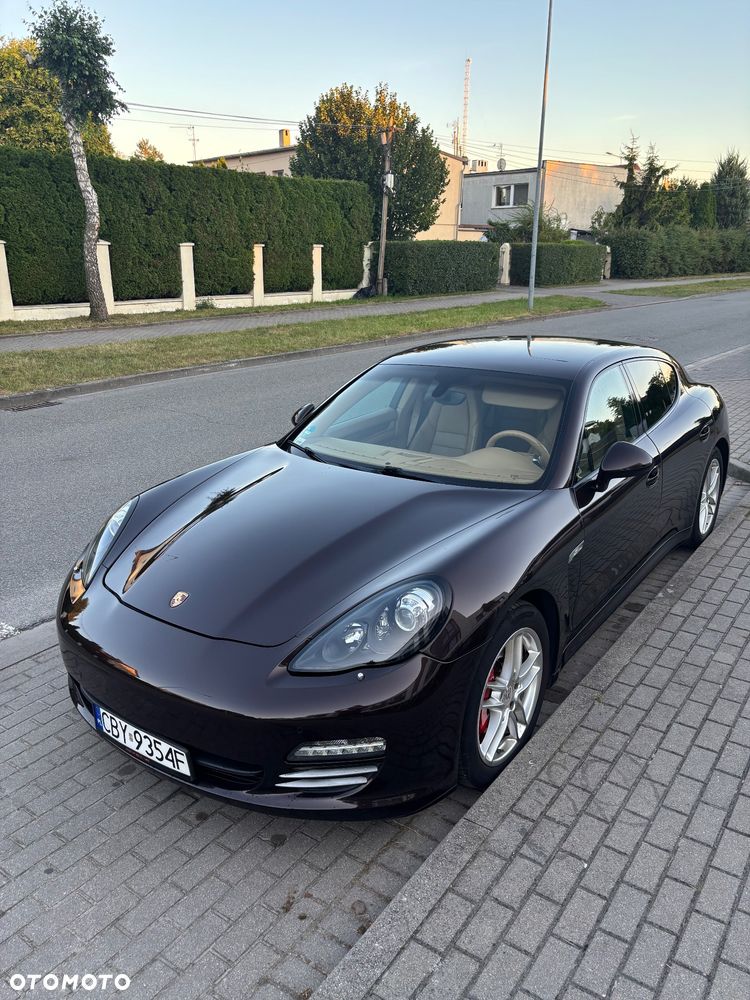 Porsche Panamera 4 - 1