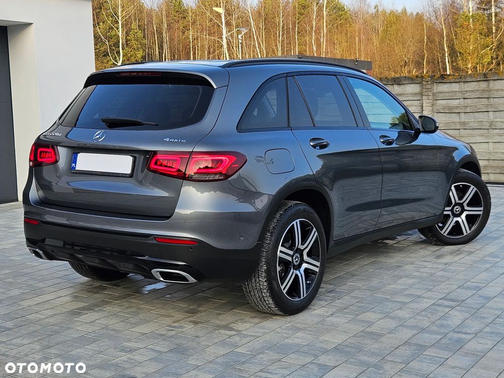 Mercedes-Benz GLC 220 d 4-Matic - 3
