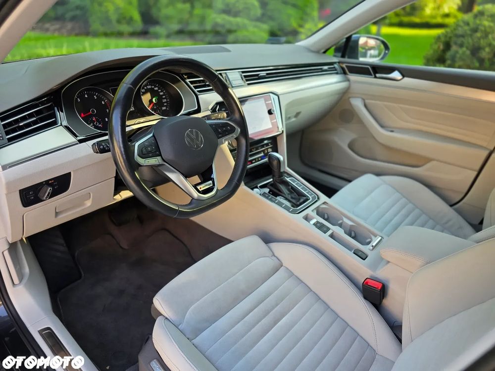 Volkswagen Passat 2.0 TSI 4Mot Elegance DSG - 16
