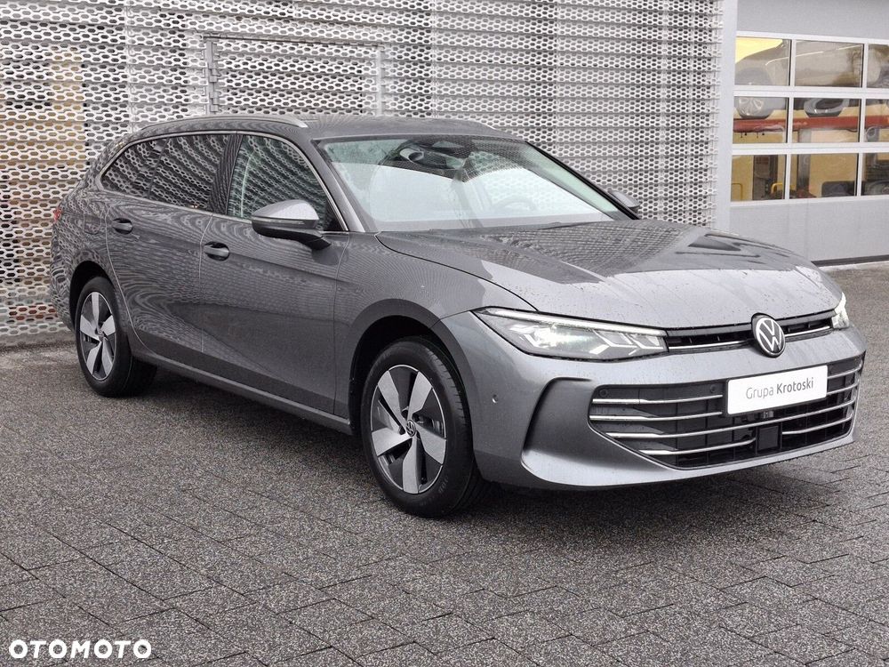 Volkswagen Passat - 3