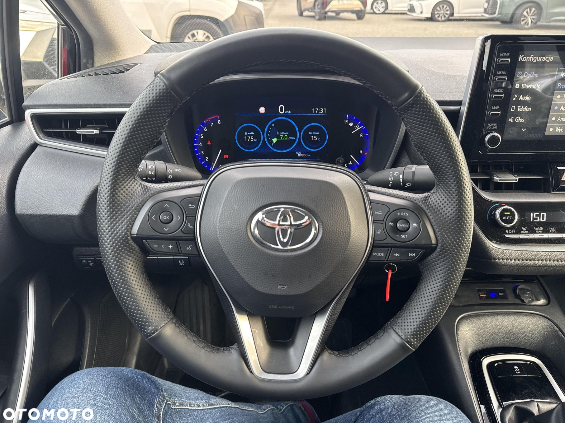 Toyota Corolla 1.6 Comfort - 13