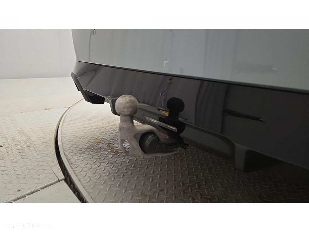 BMW Seria 5 - 28