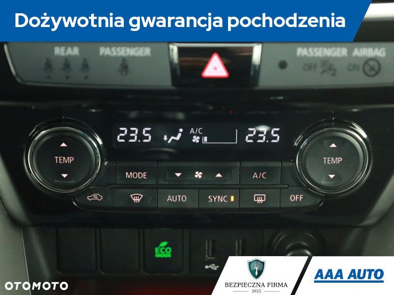 Mitsubishi Eclipse Cross - 12