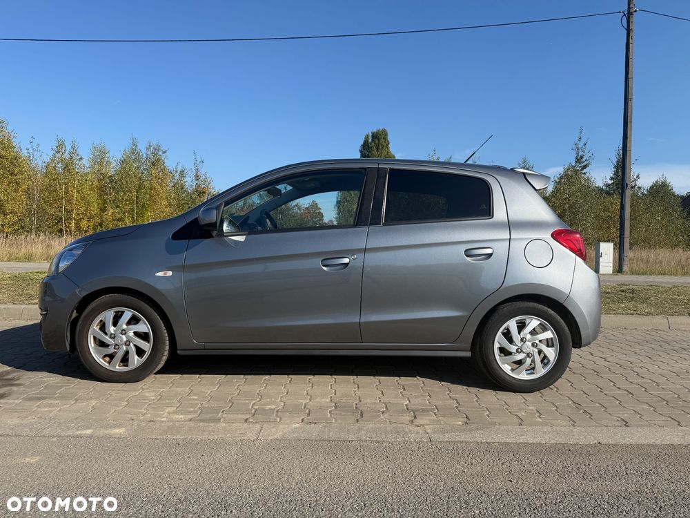 Mitsubishi Space Star 2019 photo 2