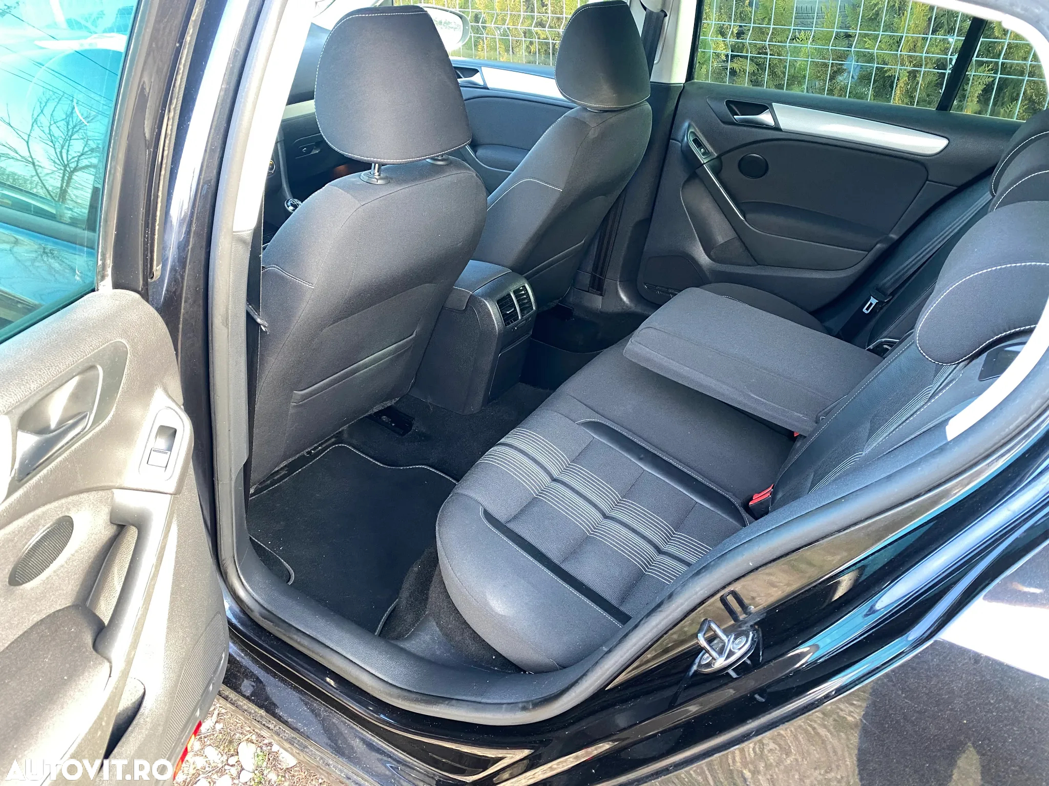 Volkswagen Golf 1.2 TSI MATCH - 6