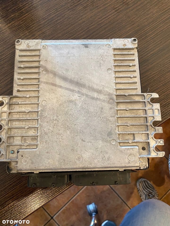 Nissan PATHFINDER 4,0 V6 sterownik MEC35-732 - 3