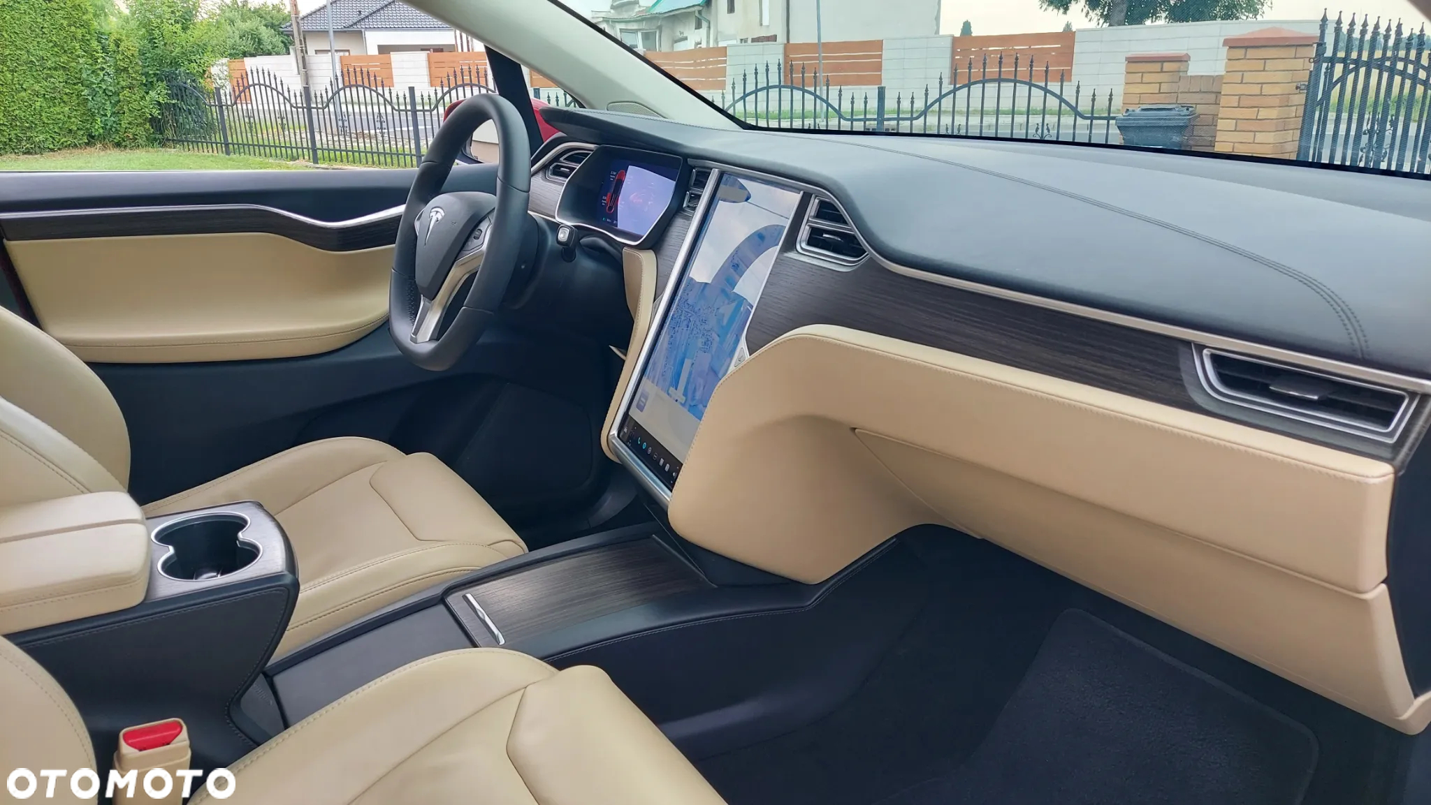 Tesla Model X Long Range Plus - 28