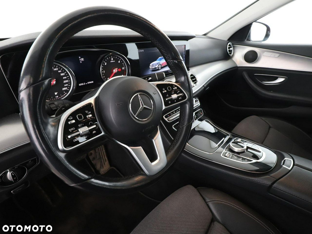 Mercedes-Benz Klasa E 220 d Avantgarde - 14