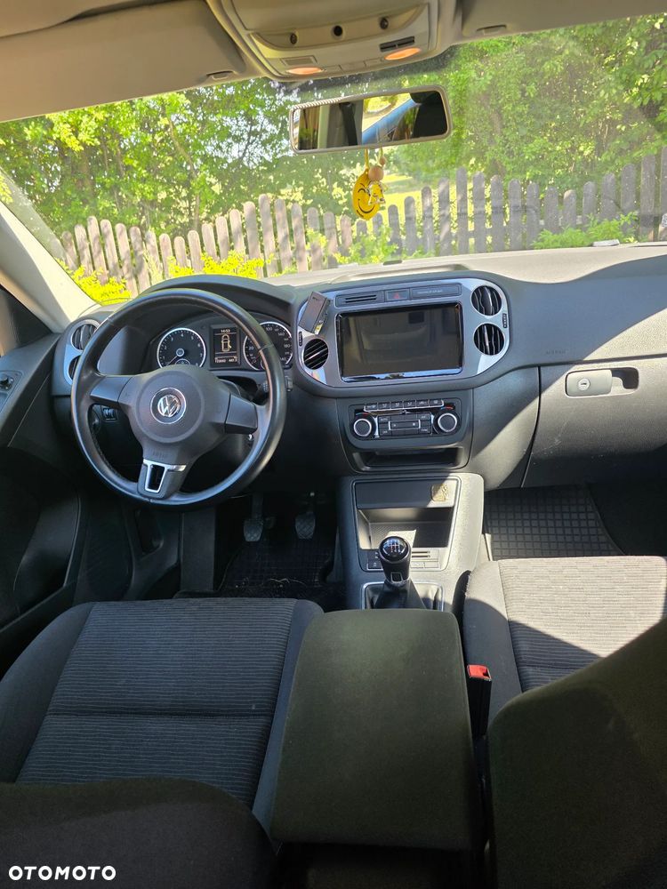 Volkswagen Tiguan 1.4 TSI Trend&Fun - 12