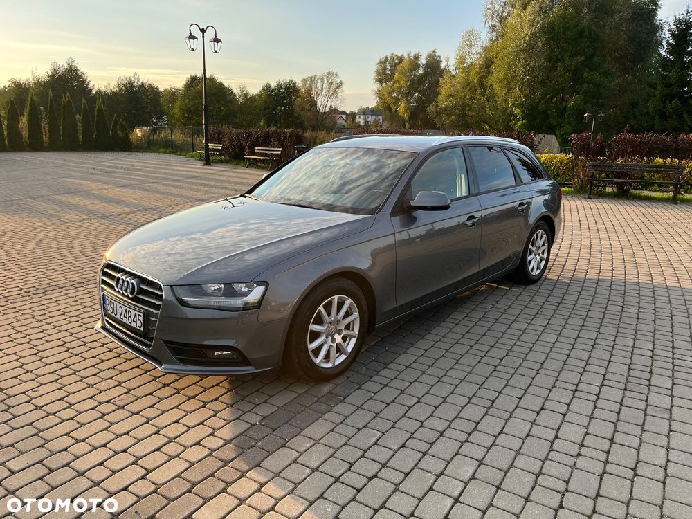 Audi A4 Avant - 4