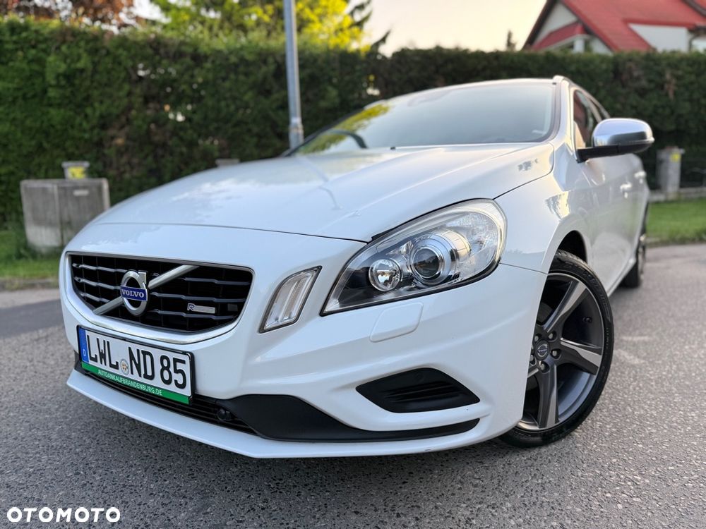Volvo V60 T4 Geartronic Powershift RDesign - 14