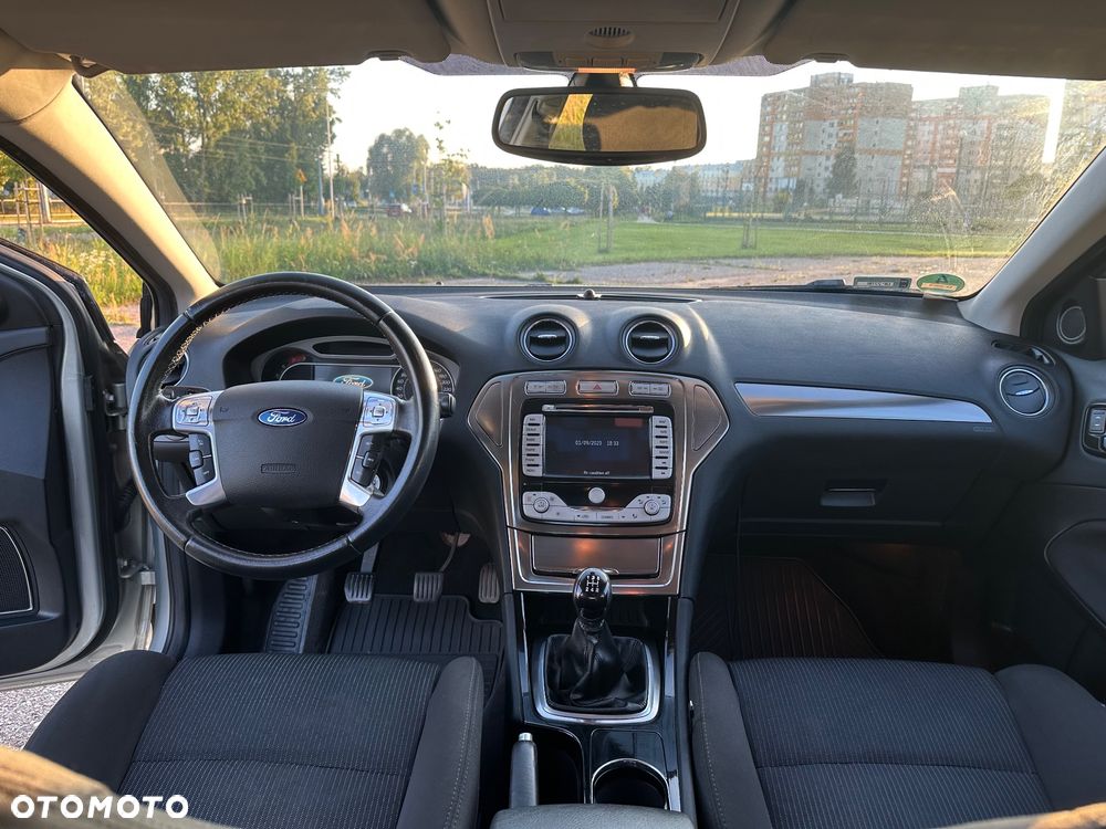 Ford Mondeo 2.0 Titanium - 9