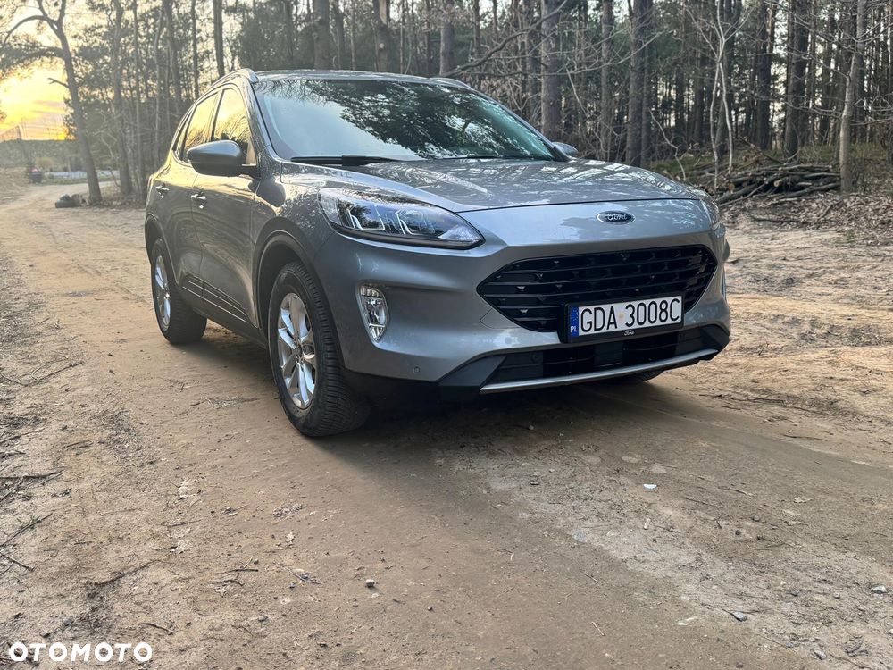 Ford Kuga 2.5 FHEV FWD Titanium - 2