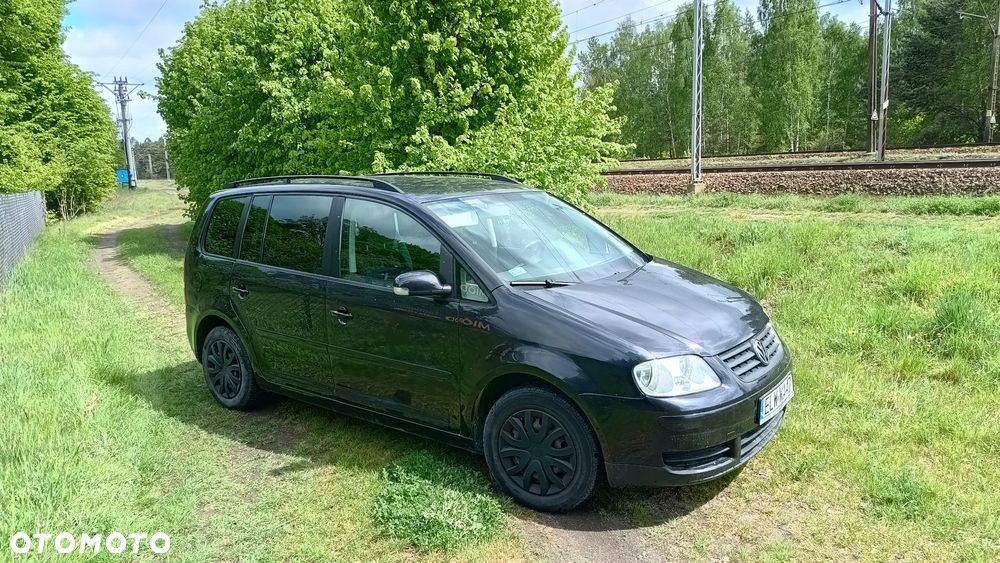 Volkswagen Touran 1.6 - 5