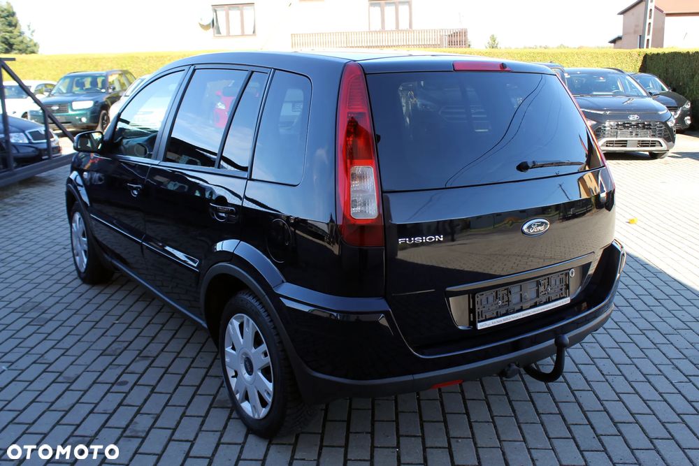 Ford Fusion 1.4 Elegance - 4