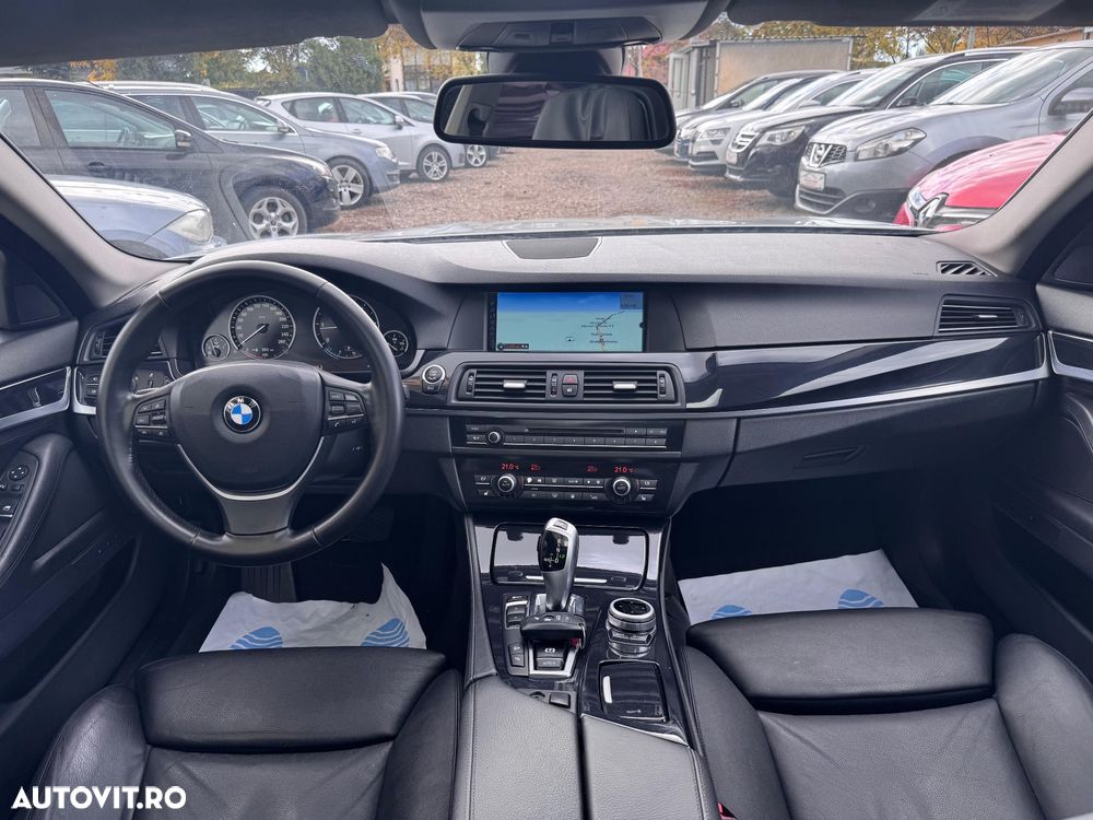 BMW Seria 5 520d - 23
