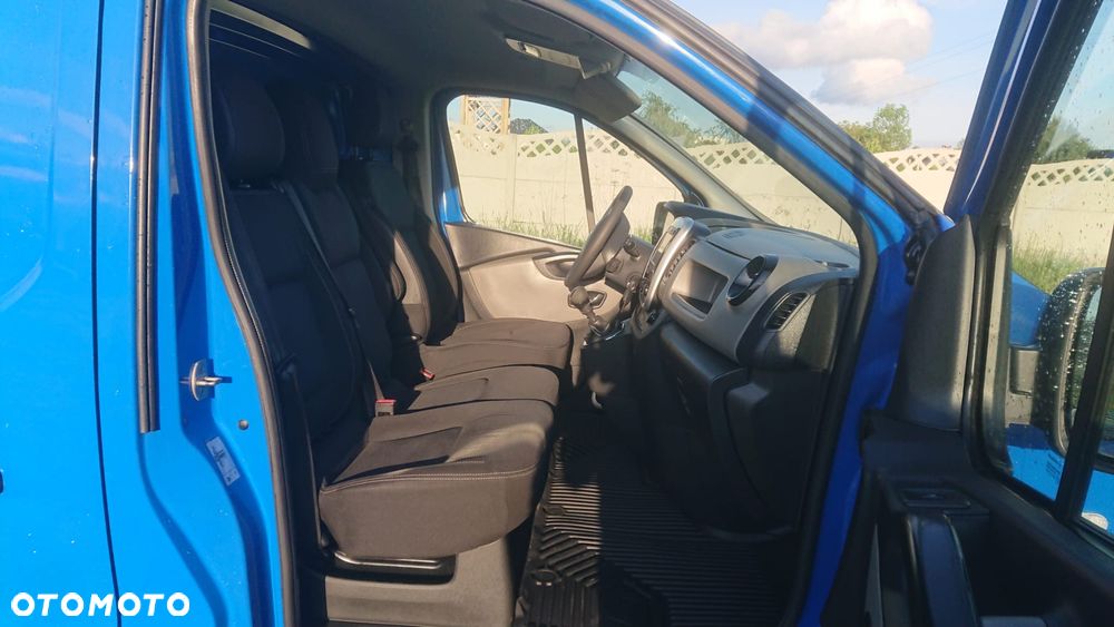 Renault TRAFIC - 4