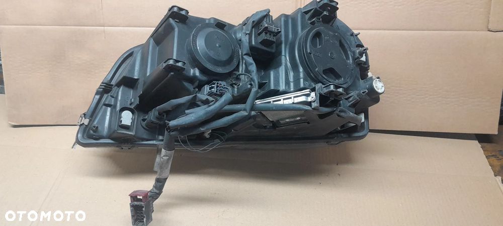 VOLVO XC90 I LIFT PRZEDNIA PRAWA LAMPA XENON WERSJA UK - 5