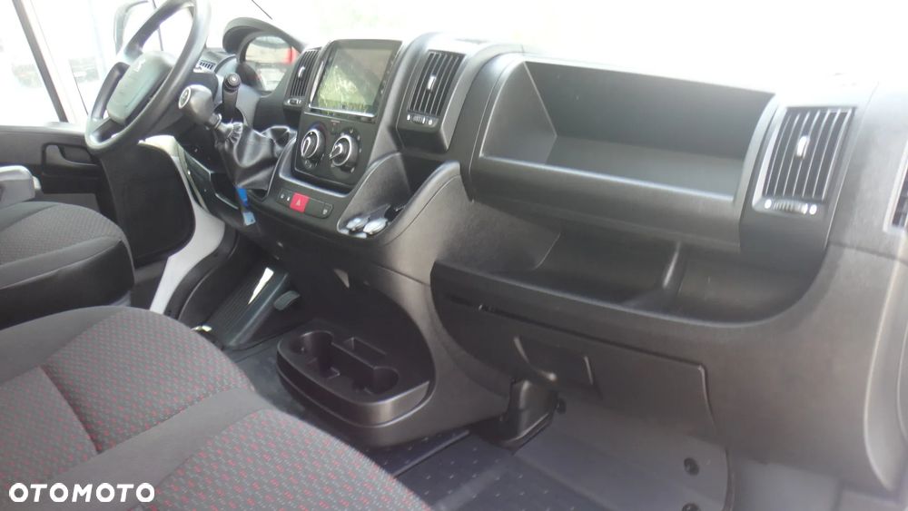 Peugeot Boxer - 12