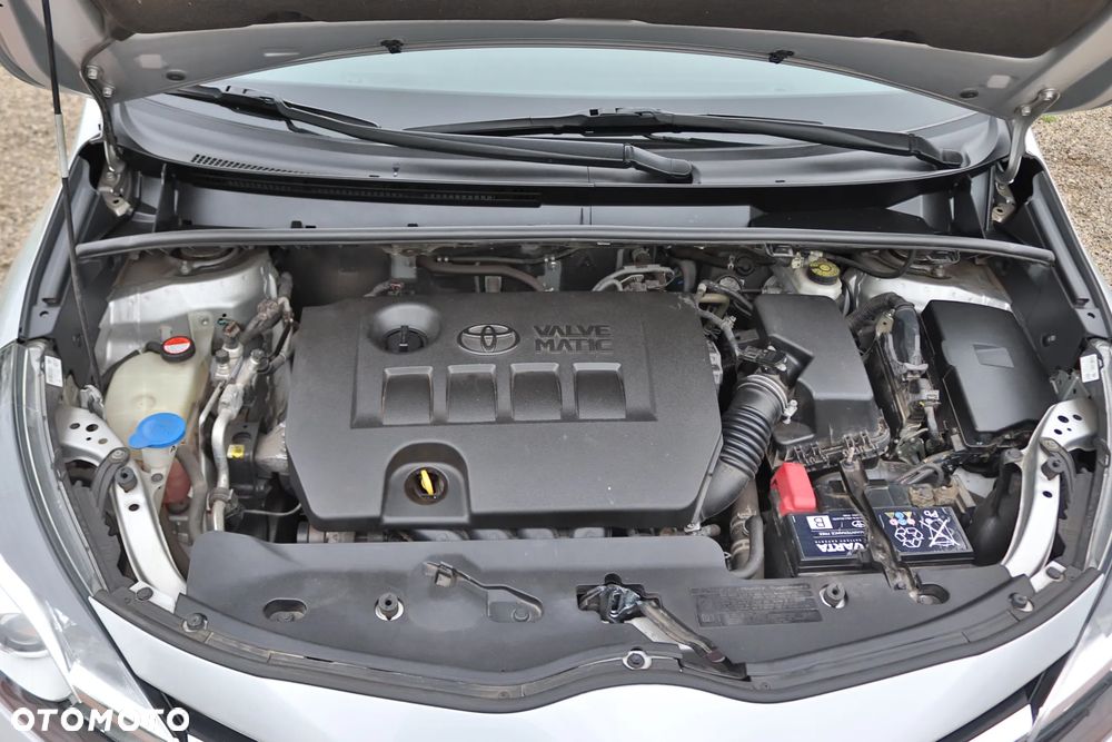 Toyota Verso 1.8 Premium 7os - 18