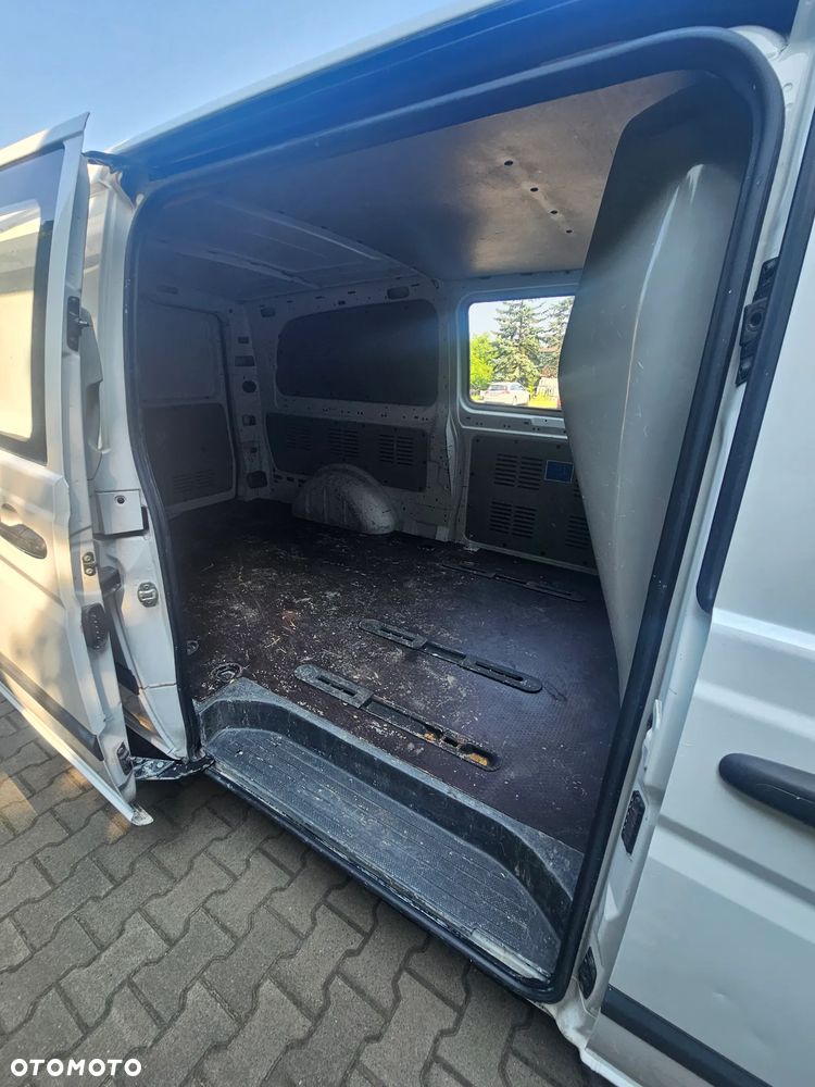 Mercedes-Benz Vito - 10