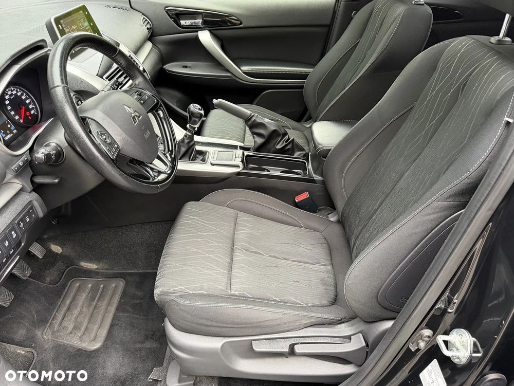 Mitsubishi Eclipse Cross 1.5 T Invite Plus - 7