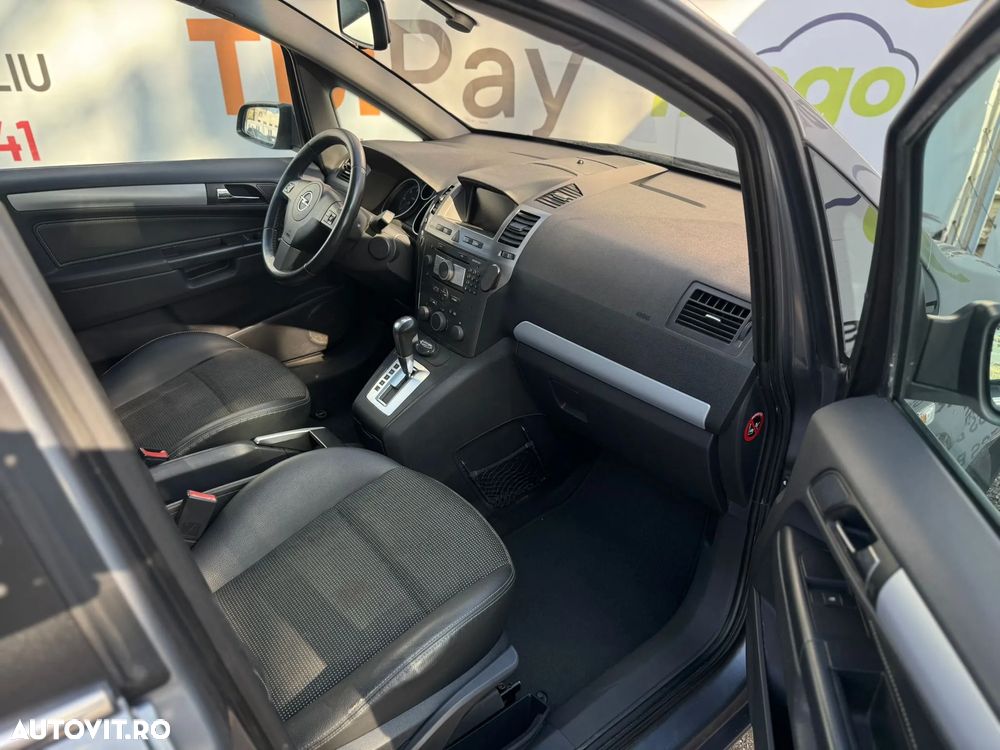 Opel Zafira - 34